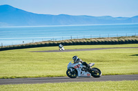 anglesey-no-limits-trackday;anglesey-photographs;anglesey-trackday-photographs;enduro-digital-images;event-digital-images;eventdigitalimages;no-limits-trackdays;peter-wileman-photography;racing-digital-images;trac-mon;trackday-digital-images;trackday-photos;ty-croes